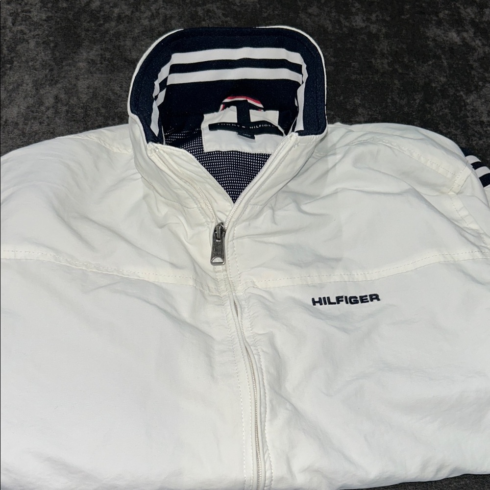 Tommy Hilfiger Windbreaker Water Resistant Hooded Jacket